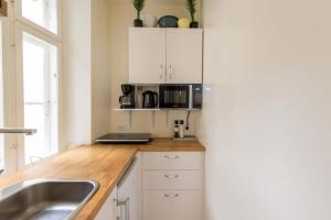 Homey 2BR for 6 Near Strøget