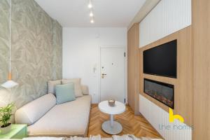 Hideaway near Acropolis, Hammam Shower, Fireplace!