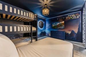 2332 Distant Sun Trail