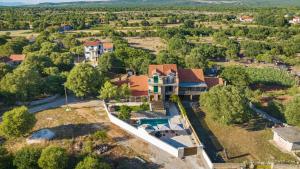 Holiday house Hedonica by Villas Guide