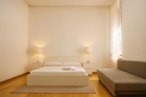 dHomes - Apartments and Rooms