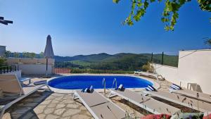 Villa SMOQUIZZA by Villas Guide