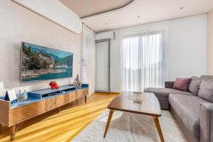 Apart hotel M S KATUNJANIN