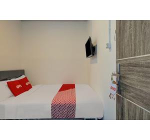 Capital O 3198 Sukomanunggal Inn