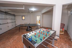 Seaview Villa Selenia pool & jacuzzi in Neo Chorio