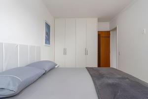 Belíssimo apartamento Barra 2Qts