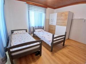 Peaceful Garden House in Villach