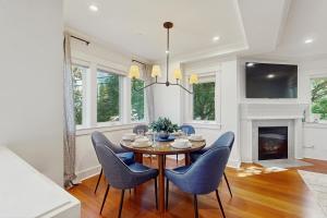 Comfort & Charm in the Heart of Seattle