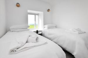 3 Bed in Tudweiliog oc-mynach