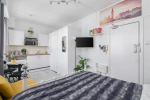 W Kensington Residences