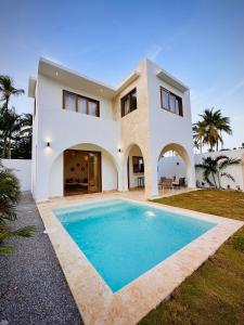 Villa Coral Blue in Playa Bonita