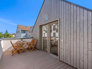 Ferienhausträume Bergstrasse Bodensee - inkl Tiefgarage, Garten und Dachterrasse