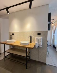 Premium Accommodation - Private Jacuzzi