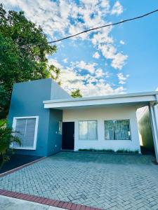 Remote Work Haven 15 Minutes from the Beach