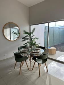 Remote Work Haven 15 Minutes from the Beach