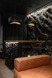 LUX ROCK Home, Жилянська 68, ЖК Кадор