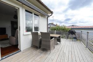 3 Beds Villa - 3 BR - For Workers - Volvo - Parking