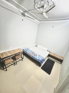 Bhoora House