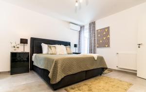 3BR, 1BA apt w walk-in closet, AC, near RAB