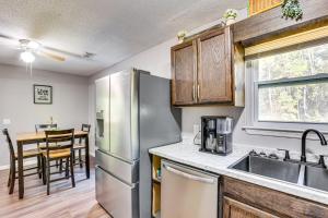 12 Mi to Dtwn Savannah Remodeled Family Getaway!