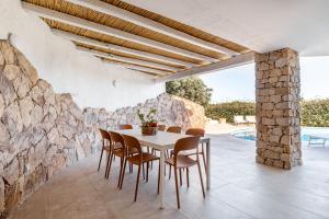 Villa Melograno con piscina e giardino privato a soli 500 mt dal mare