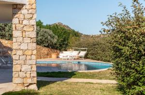 Villa Melograno con piscina e giardino privato a soli 500 mt dal mare
