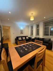 Spacious 1 bedroom apartment for 5 people in London