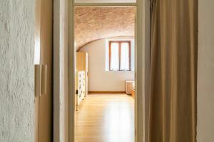 5 min from the Duomo