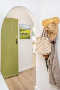 Stylish, recently renovated holiday home in Tokai