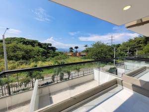 Cali 2-02 Pance Apto sector exclusivo