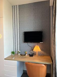 Supernova Spira Luxury Studio