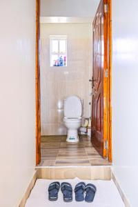 Graphite & Gold Loft