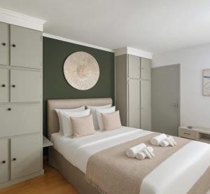 Eiffel Tower - Premium apartment for 6 with lift