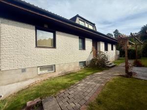 Wokers Apartment - 6 BR - 12 Beds - Parking