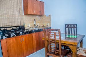 Leonard Negombo Holiday Villa