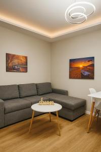 Bllok: Central Cozy Stay, 247 Self Check-in