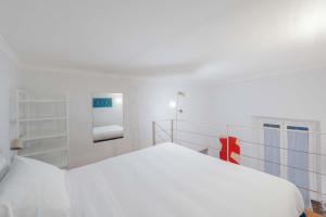 Nosdom - Navona Design