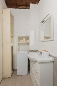 Nosdom - Navona Design