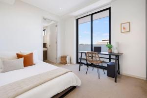 free parking good location 2bds Apt in Burwood