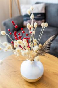 Komfortables Ferienhaus mit Feldblick und Hafen