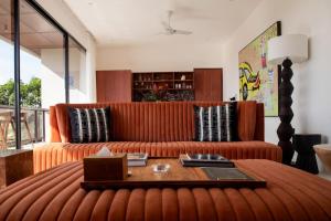 PALM FOUR - Curated Residences 3