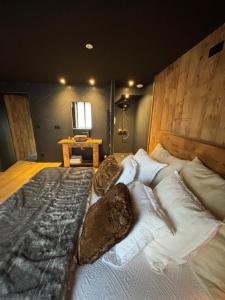 LOxalis villa, lEdelweiss