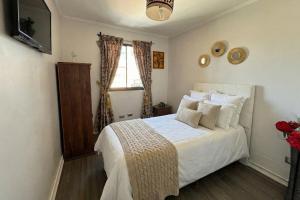 Amplio departo con magníficas vistas y total conectividad