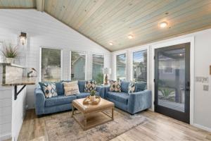 Cozy Nest 1 - Ocean Lakes Cottage, Covered Patio, Grill and Beach Access!