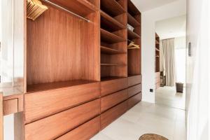 PALM FOUR - Curated Residences 4