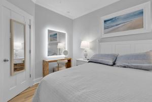 N80 - Ocean Lakes New Build, Steps to Beach and Balcony!