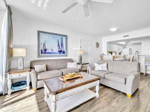 Emerald Beach 931