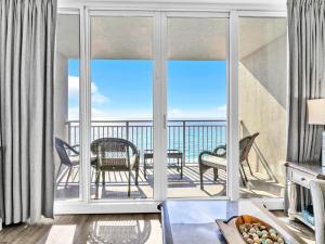 Emerald Beach 931