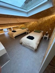 Maison des volcans - 3 chambres doubles - avec Terrasse et Wifi - 8 couchages