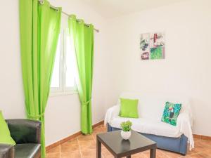 Akivillas Lagos Zircon